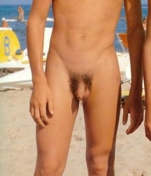 A other nudist boy 58e1243c87bc2.jpg