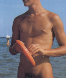 A other nudist boy 58e124af5d022.jpg