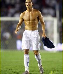 Cristiano Ronaldo I - Hottes guy on earth 578a84a16f14f.jpg