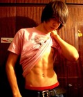 cute boys body 52b772710b92b.jpg
