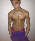 cute boys hot body 52b9d8938e87a.jpg