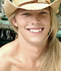 Braces & Vampire K-9's 5586bdf839dbd.jpg