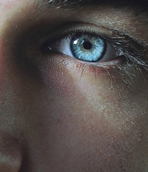 Eyes that look into your heart 01 5586c0a648b6b.jpg