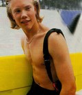 cute boys surfing 02 57451cd59abf2.jpg