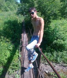 Cute Boys In Their Foster Grants 02 585de24aeeb6a.jpg