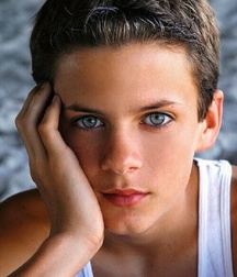 eyes that pop 01 591cef97a85a1.jpg