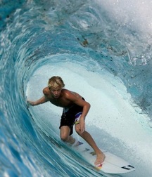 Cute boys surf too 01 59871d58c16d4.jpg