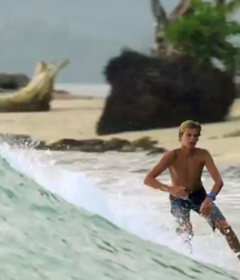 Cute boys surf too 01 59871dbae453d.jpg