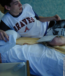 Joey in his underdogs 5acfeded37733.jpg
