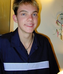 Messy Marc 5acfeef7755db.jpg