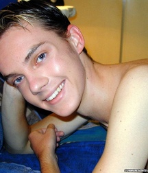 Messy Marc 5acfef523e333.jpg