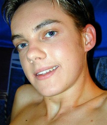 Messy Marc 5acfef6c38572.jpg