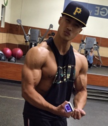 Ken the Filipino muscle hunk 57b4e71a1e938.jpg