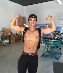 Ken the Filipino muscle hunk 57b4e7b8d6ef2.jpg
