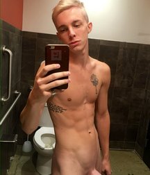 Six pack abs 02 587b9b1983093.jpg