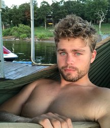 Sexy Blonde Easton Mitchel 5de540c25b1aa.jpg