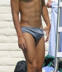 That cute speedo teen boy 02 5df5890a21567.jpg