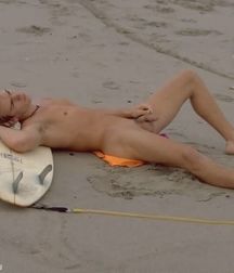 New Jersey blonde surfer teen 5e2db3538e51b.jpg