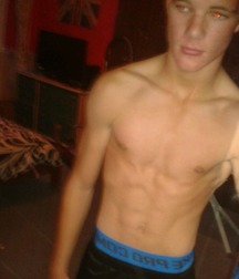 06 MIX solo hole teen muscle 5e6ad999f32b3.jpg