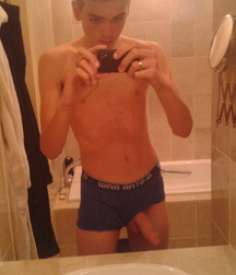 15 MIX twink smooth shaved bed pool  5e8142575b889.jpg