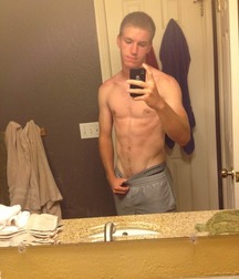 Hotties Porn Boys Gay 12 5e8d1fa9de87e.jpg