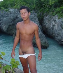 Twinks 02 5e8fbcec3f120.jpg