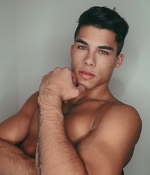 Justin Valentin 5e92106b93df3.jpg