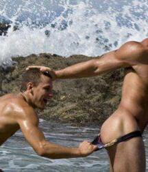 They've got muscles 003 5eeebd304e017.jpg