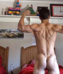 They've got muscles 013 Michael Hoffman 5eefc0b29958a.jpg