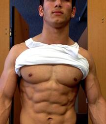 They've got muscles 013 Michael Hoffman 5eefc1efe8dcc.jpg