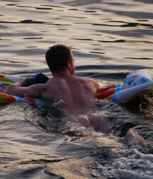 I'm on a raft soaking in the sun boys porn 5f02390e9d7c9.jpg
