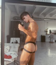 Best Asses Gay Tube 603c326e985f4.jpg