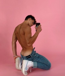 Best Asses Gay Tube 603c328953f20.jpg