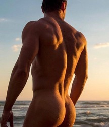 Best Asses no April fools boys porn 60666be6970e5.jpg