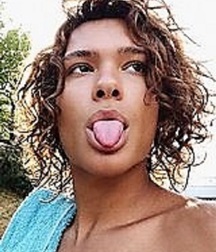 Omar Rudberg of Young Royals Simon 60f329ea2ac41.jpg