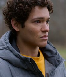 Omar Rudberg of Young Royals Simon 60f32a2d12823.jpg