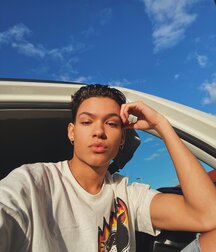 Omar Rudberg of Young Royals Simon 60f32a62310f9.jpg