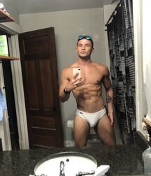 Muscle JOCK Tate in the gym and at home 6131501941bc3.jpg