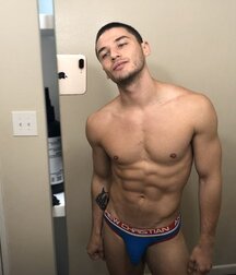 Muscle JOCK Tate in the gym and at home 61315080e1677.jpg