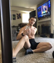 Muscle JOCK Tate in the gym and at home 6131508c172fa.jpg