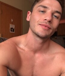 Muscle JOCK Tate in the gym and at home 6131509c973dc.jpg
