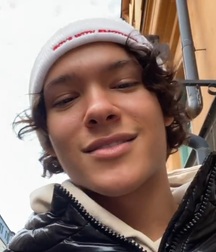 Omar Rudberg Young Royals Yummy 616c78c114dd9.jpg