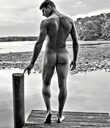 SEXY ASSES GAY PORN BOYS 619ae765998ec.jpg
