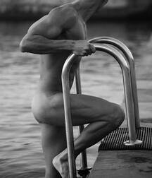HAPPY HOLIDAY BUTTS TWINK PORN TUBE 61c8b946bbd21.jpg