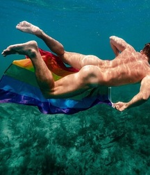 HAPPY HOLIDAY BUTTS TWINK PORN TUBE 61c8b9aff3d64.jpg