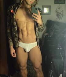 Roy Royal muscle Latino  Boys Porn 62103e6ad7e7d.jpg