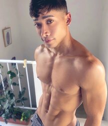 Roy Royal muscle Latino  Boys Porn 62103e943eec1.jpg