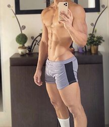 Roy Royal muscle Latino  Boys Porn 62103eba2f1ec.jpg