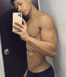Roy Royal muscle Latino  Boys Porn 62103ee65a218.jpg