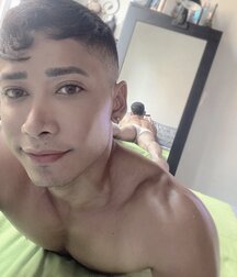 Roy Royal muscle Latino  Boys Porn 62103ef236a38.jpg